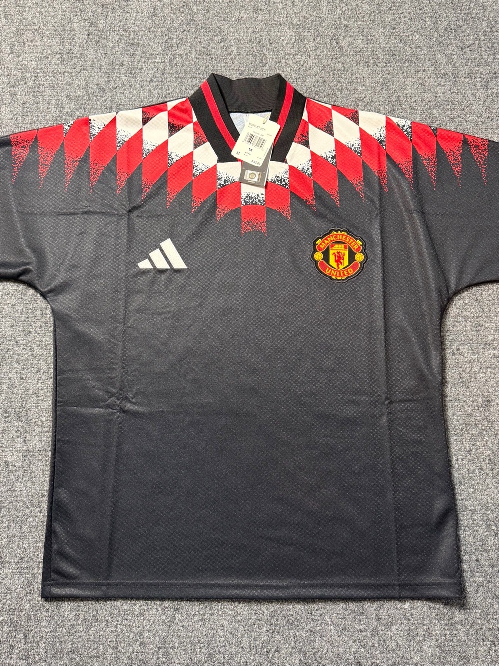 adidas Men's Manchester United 2026 Alternate Jersey Size Medium NWT EPL